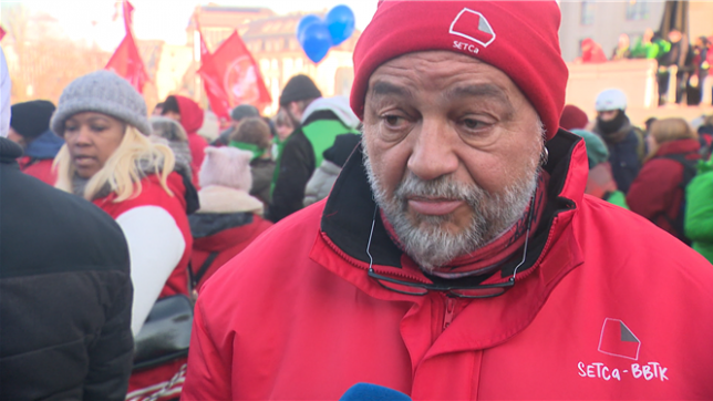 Il faudrait sortir du schéma selon lequel les profs auraient des pensions faciles et une vie facile: Fabien Degolla, permanent SETCa.