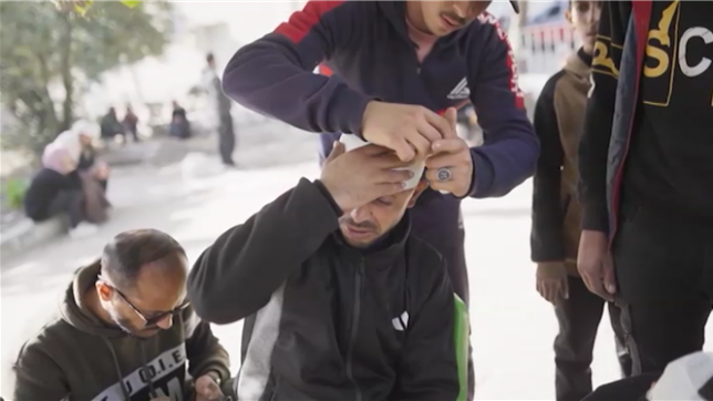 Israël a poursuivi mercredi ses frappes aériennes sur Gaza malgré l'accord entre Israël et le Hamas sur un cessez-le-feu et une prise d'otages.