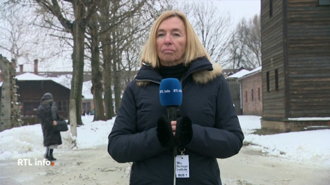 Une centaine de jeunes du secondaire ont été invités à visiter le camp de concentration nazi d'Auschwitz. Visite de mémoire, à 10 jours de la commémoration de la libération des camps. Quel est l'objectif de ce genre de déplacement ? La réponse en plateau avec Dominique Demoulin.