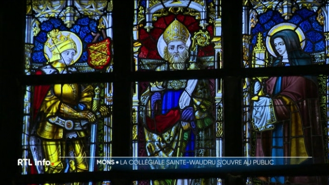 La cathédrale Sainte-Waudru à Mons accueille désormais des événements non religieux, comme un spectacle de video-mapping durant les vacances de Noël. Ce type d'activités est-il bénéfique pour le lieu ?