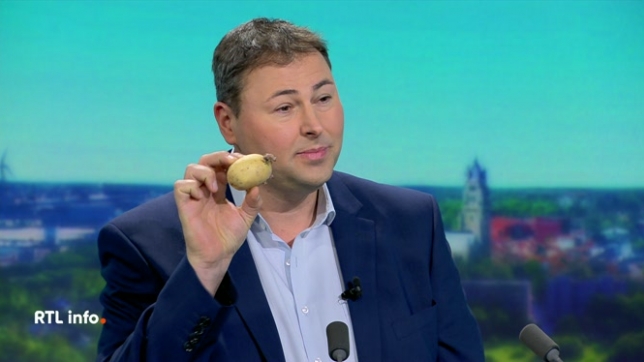 Invité du RTL info 13h., Benjamin Maréchal préface l'émission Coûte que coûte qui enquête ce soir sur les pommes de terre.