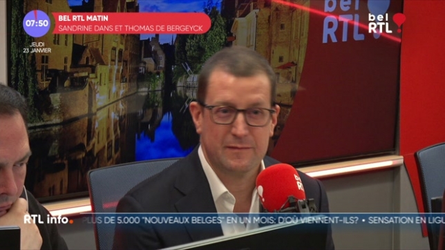 L’invité de 7h50.  Ce jeudi, Martin Buxant reçoit Pascal Castus. 
Chirurgien et président de la Société royale belge de chirurgie esthétique, le Dr Castus tire la sonnette d’alarme face à la multiplication des actes de chirurgie « pirates » et non contrôlés.