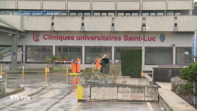 De nombreuses consultations et opérations avaient été reportées hier en raison d'une panne informatique généralisée. Ce jeudi, l'accueil et les soins sont de nouveau assurés normalement. Ne restent plus que quelques problèmes mineurs à la centrale téléphonique.