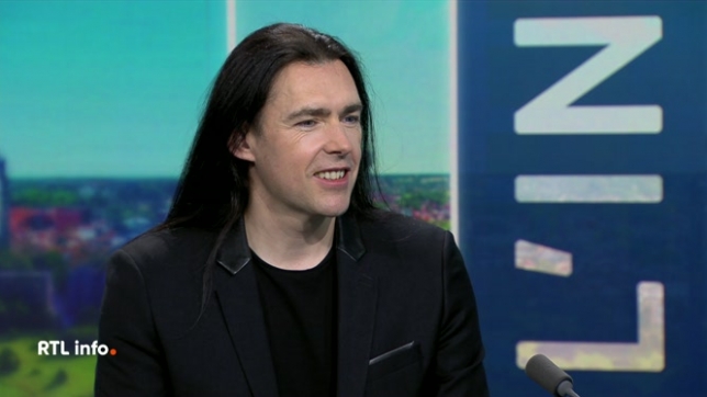 On retrouve en plateau l'écrivain Cédric Sire qui vient présenter son nouveau thriller Survivantes.