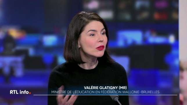 On retrouve en plateau Valérie Glatigny, ministre de l'Education, afin d'évoquer les raisons de la grève.
