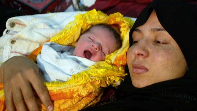 Gaza femme qui vient d'accoucher ©Belga