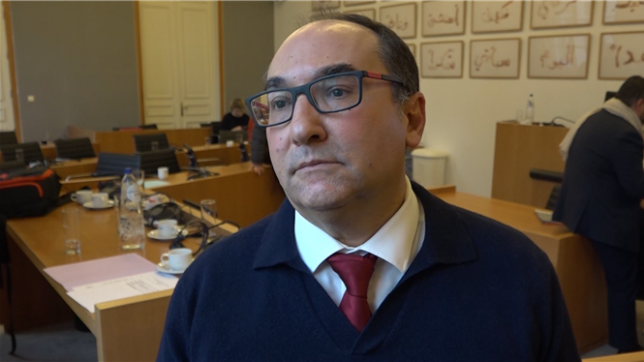 Le chef de groupe PS à la Chambre a réuni la presse pour présenter son idée.