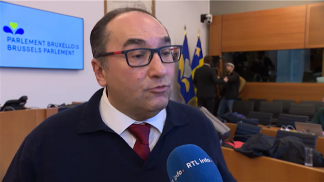 Le chef de file PS à la Chambre a présenté une voie iédite pour tenter de sortir de l'impasse des négociations.