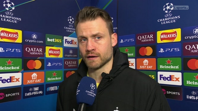 C'est mérité: Simon Mignolet est ravi de se qualifier pour les barrages de la Ligue des Champions