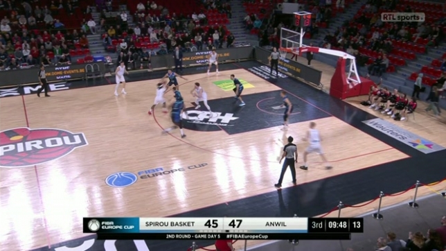 Le Spirou Charleroi s'est imposé ce mercredi soir, face à Anwil Wloclawek en Europe Cup. Un succès qui entretient les chances de qualification des Carolos pour les quarts de finale de la compétition.