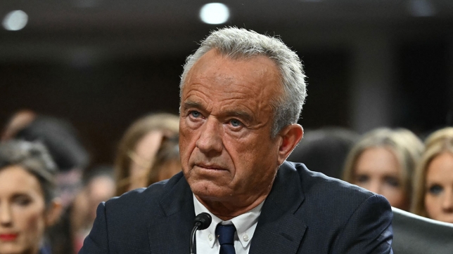 "La maladie de Lyme est une arme militaire": RFK, le nouveau patron de la Santé aux Etats-Unis, attaqué sur ses anciennes prises de position