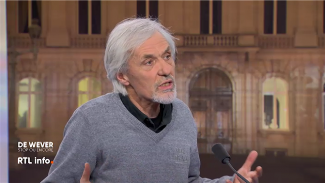 C'est le jour de vérité pour la coalition Arizona au fédéral. Ce vendredi, Bart De Wever devait se rendre à 18h chez le roi Philippe pour lui faire un rapport de sa mission de formateur. Ce rendez-vous a été postposé. Les négociateurs de l'Arizona sont enfermés depuis mercredi. Ils négocient au finish pour former un gouvernement.