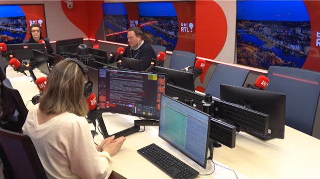 L'ancien président de la Fédération espagnole de football est poursuivi pour avoir embrassé de force une joueuse de l'équipe nationale après la victoire en finale de Coupe du monde, en 2023. Son procès débute aujourd'hui.