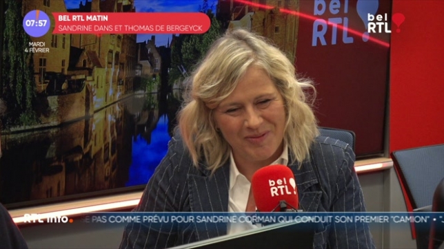 L’invité de 7h50.  Ce mardi, Martin Buxant reçoit Vanessa Matz (Les Engagés).
Femme au sein d’un exécutif très largement masculin, Vanessa Matz est en charge du Digital (IA, etc), des Entreprises Publiques, de la Fonction Publique et de la Régie des bâtiments.