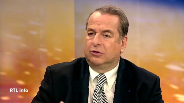 L'écrivain Paul-Loup Sulitzer est décédé