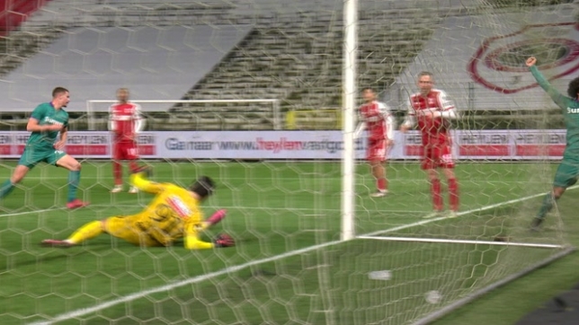 Le défenseur anderlechtois qualifie son équipe pour la finale de la Coupe de Belgique.