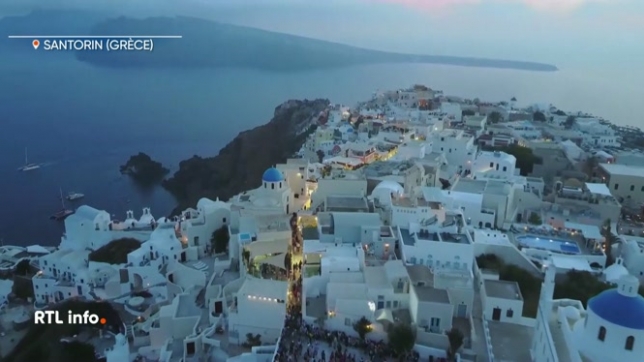 L'état d'urgence est déclaré sur l'île de Santorin, secouée par des séismes
