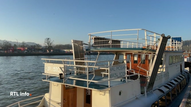 La personne sélectionnée intégrera l'équipage du Val Mosan. L'objectif est de faire naviguer un bateau touristique sur la Meuse l'été prochain. Le recrutement s'avère plus compliqué que prévu. Explications.
