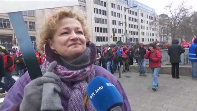 Environ 60.000 personnes participent à la manifestation nationale à Bruxelles contre les mesures prévues par le nouveau gouvernement fédéral, a indiqué jeudi la zone de police de Bruxelles-Capitale Ixelles sur le réseau social X. Le président de la FGTB avait évoqué plus tôt le chiffre de 100.000 participants. Plusieurs manifestants nous donnent la raison de leur venue.