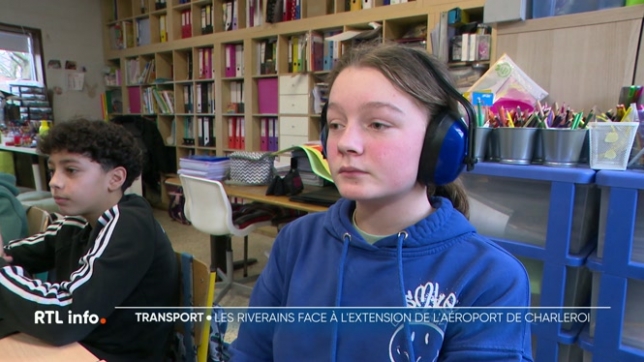 L'aéroport de Charleroi souhaite poursuivre son développement et augmenter le nombre de vols, jusqu'à 83.000 par an en 245. Avec des conséquences directes pour les riverains en termes de nuisances. Témoignages.