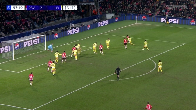 Ligue des Champions: le but de la qualification pour le PSV face à la Juventus