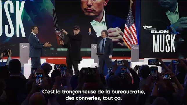 Elon Musk, qui se vante de réduire les dépenses publiques, brandit une tronçonneuse sur scène devant des conservateurs américains qui célèbrent le retour au pouvoir du président Donald Trump.