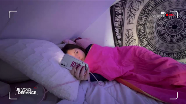 Christophe Deborsu plonge au cœur des sujets les plus controversés avec passion et acharnement. Entre confessions intimes et actions palpitantes, découvrez les coulisses de ses enquêtes intenses.