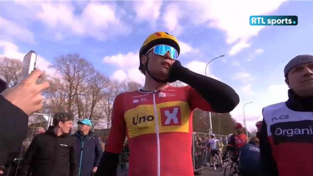 Het Nieuwsblad: Soren Waerenskjold piège tout le monde et s'offre la victoire !