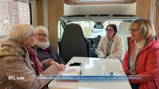 Un camping-car un peu particulier circule dans la région de Gembloux. Il fait le tour des villages pour aider ceux qui sont en fracture numérique. C'est-à-dire qui ont besoin d'aide dans leurs démarches sur internet et sur les applications mobiles.