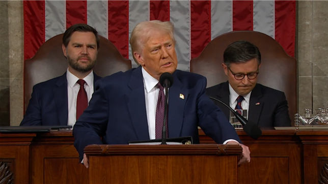 Cela ne fait que commencer prévient Donald Trump lors de son discours devant le Congrès