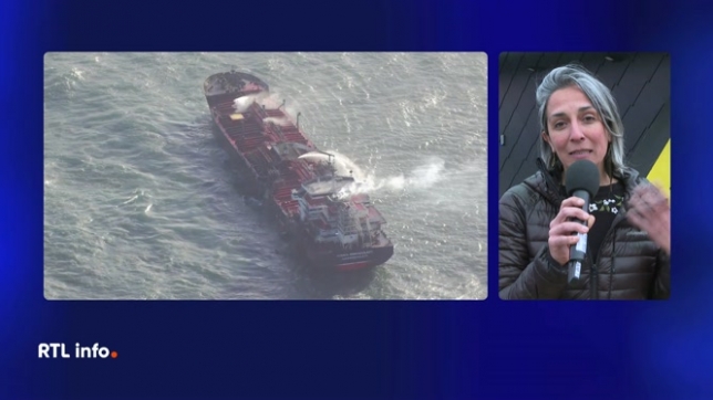 Si le risque de marée noire semble s'éloigner, il y a malgré tout de fortes inquiétudes liées à l'environnement. Nadia Cornejo, porte-parole de Greenpeace Belgique, évoque les risques liés aux produits transportés par les bateaux, du kérozène et du cyanure de sodium par exemple.