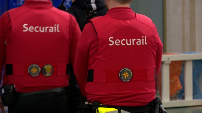 uhifjnirjkojirkfuushkhfdj