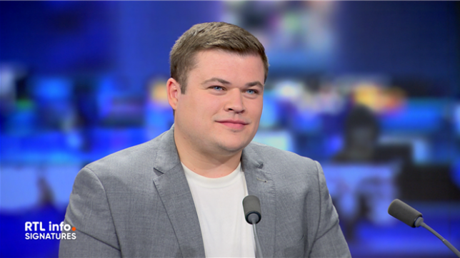 Chaque mercredi dans le RTL info 19h, une personnalité publique ou politique répond en direct aux questions de la rédaction.