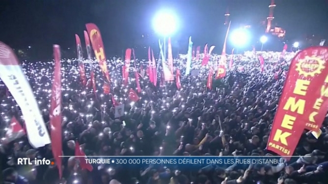 Mobilisation massive en Turquie après l'arrestation du maire d'Istanbul