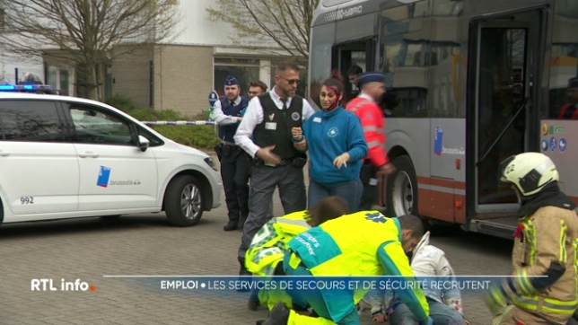 Ce samedi, le campus de safe.brussels a organisé une journée portes ouvertes pour faire découvrir les métiers de la sécurité, prévention et secours. Les visiteurs ont rencontré des employeurs et assisté à des démonstrations immersives. Ces métiers sont-ils toujours aussi attrayants ?