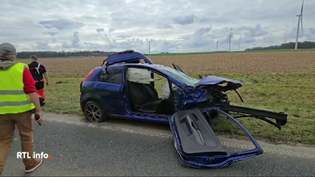 Une collision frontale entre 2 voitures qui a fait 5 blessés, selon les premières informations. Les secours sont déployés sur place.