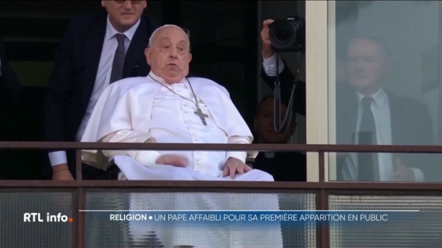 L'apparition publique du pape d'hier a relancé les inquiétudes sur sa santé