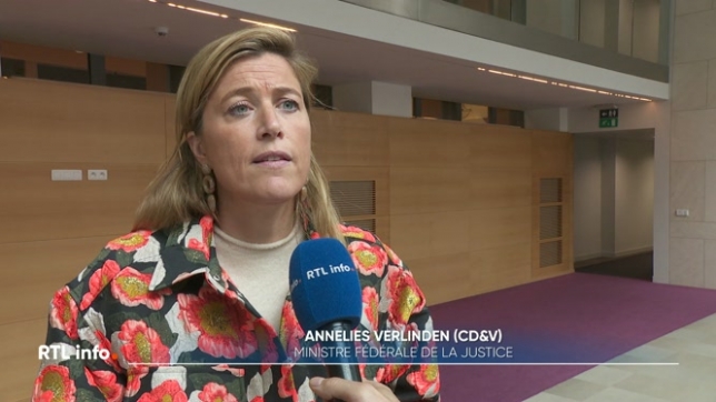 Cette nouvelle procédure de divorce est inscrite dans l'accord de gouvernement fédéral. On ne devra plus passer par un tribunal pour divorcer par consentement mutuel. Plusieurs conditions devront être respectées.