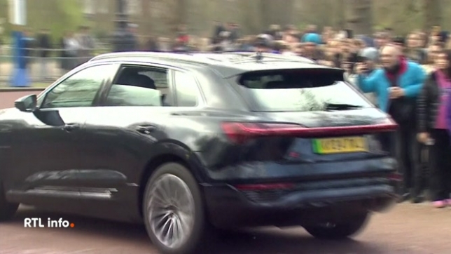 Le Roi Charles III allège son agenda, en raison d'examens cliniques