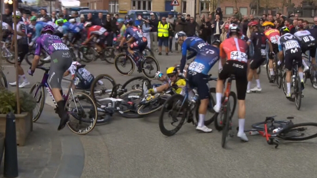 jordi_meeus_chute_gand_wevelgem