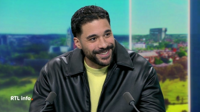 Jérémy Nadeau, humoriste et star des réseaux sociaux, débarque sur scène avec son premier one-man-show Beaucoup trop. Entre confidences et réflexions sur la masculinité, il raconte son parcours. Il sera en spectacle à Auderghem et Liège les 22 et 23 mai.