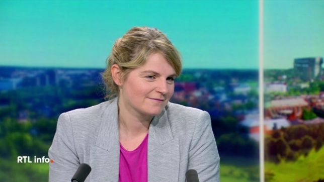 On retrouve en plateau Caroline Sury, journaliste à L'Echo, afin de faire le point sur le fonctionnement, les avantages et les inconvénients des contrats d'électricité à prix dynamique.