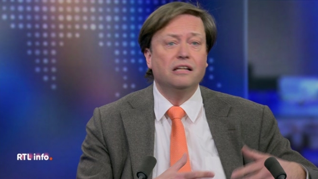 En plateau, l'économiste en chef d'ING évoque l'attitude à adopter face à ces mesures.