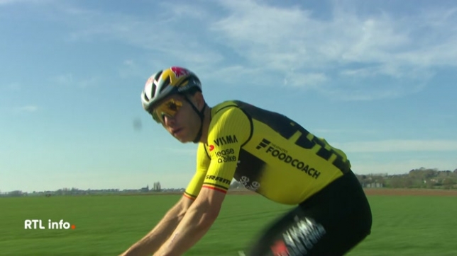 A deux jours du Tour des Flandres, les coureurs étaient de sortie ce matin sur les pavés de la classique. Wout Van Aert s'est dit extrêmement motivé à l'idée de participer pour la quatrième fois à ce monument du cyclisme. Même s'il n'estime pas faire partie des favoris comme Van der Poel et Pogacar.