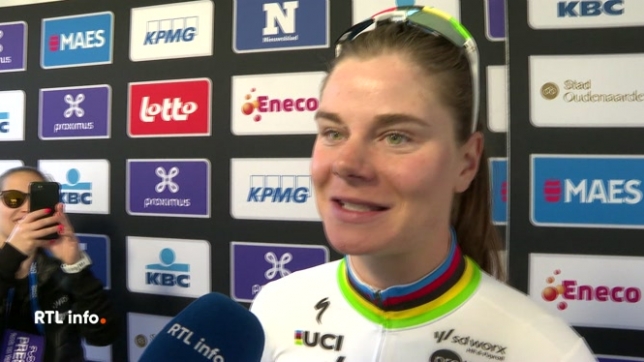 Lotte Kopecky s'est imposée sur la 22e édition du Tour des Flandres féminin. Après 168,9km, la championne du monde a dominé un sprint avec trois autres favorites, devançant sur la ligne la Française Pauline Ferrand-Prévôt et l'Allemande Liane Lippert.