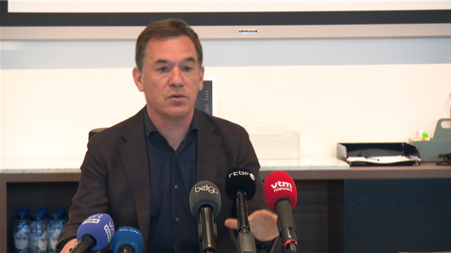 Le tribunal du travail refuse au prince Laurent le statut d’indépendant.