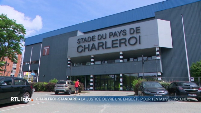 Avant le match du Standard à Charleroi, des supporters ont retrouvés des fumigènes et des feux d'artifice fixés sous leurs sièges, activables à distance. Heureusement, les engins ont été désamorcés à temps. Les auteurs des faits risquent des peines allant jusqu'à 15 ans de prison.