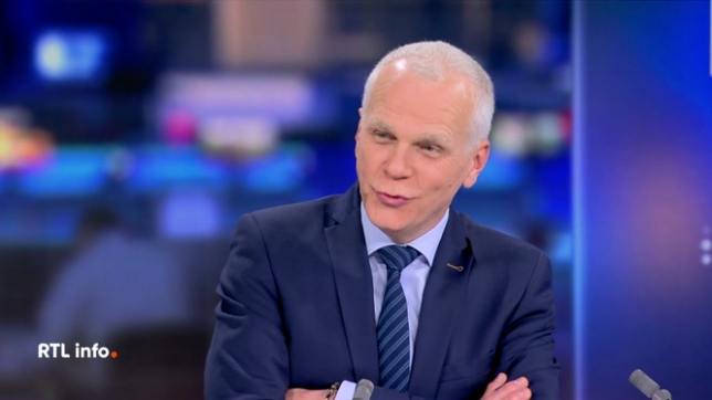 Le Premier ministre Bart De Wever est en route pour l'Ukraine, accompagné des ministres de la Défense et des Affaires étrangères. Peu d’informations ont filtré sur ce déplacement, mais il serait notamment question de soutien militaire et de partenariats avec des entreprises belges.