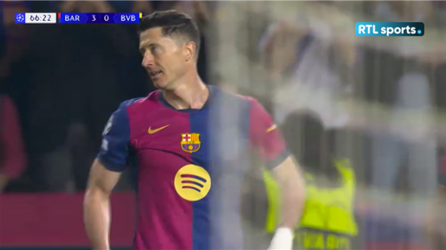 Le FC Barcelone prend le large contre Dortmund.