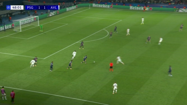 Kvaratskhelia éteint les espoirs d'Aston Villa (2-1)